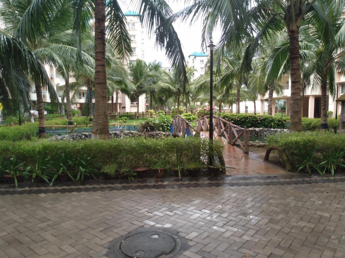La Platina Premium Suites, Near Puri Sea Beach Exteriör bild